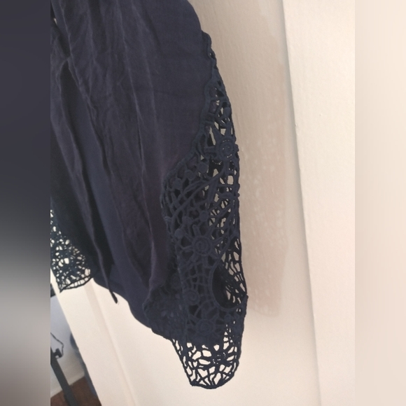 Beautiful Navy Blue tank with side lacing - Picture 2 of 4